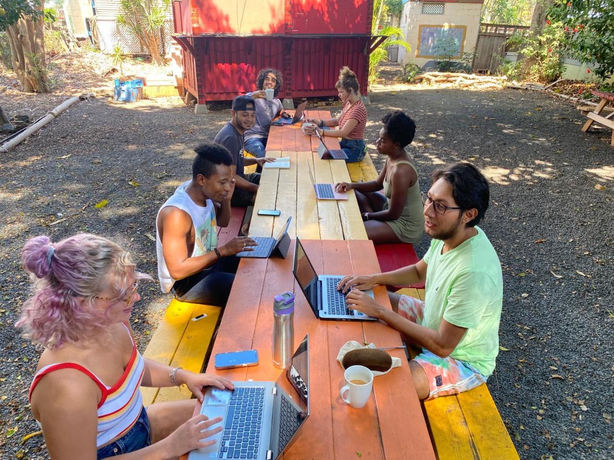 Howzit Hostels Wailuku Экстерьер фото