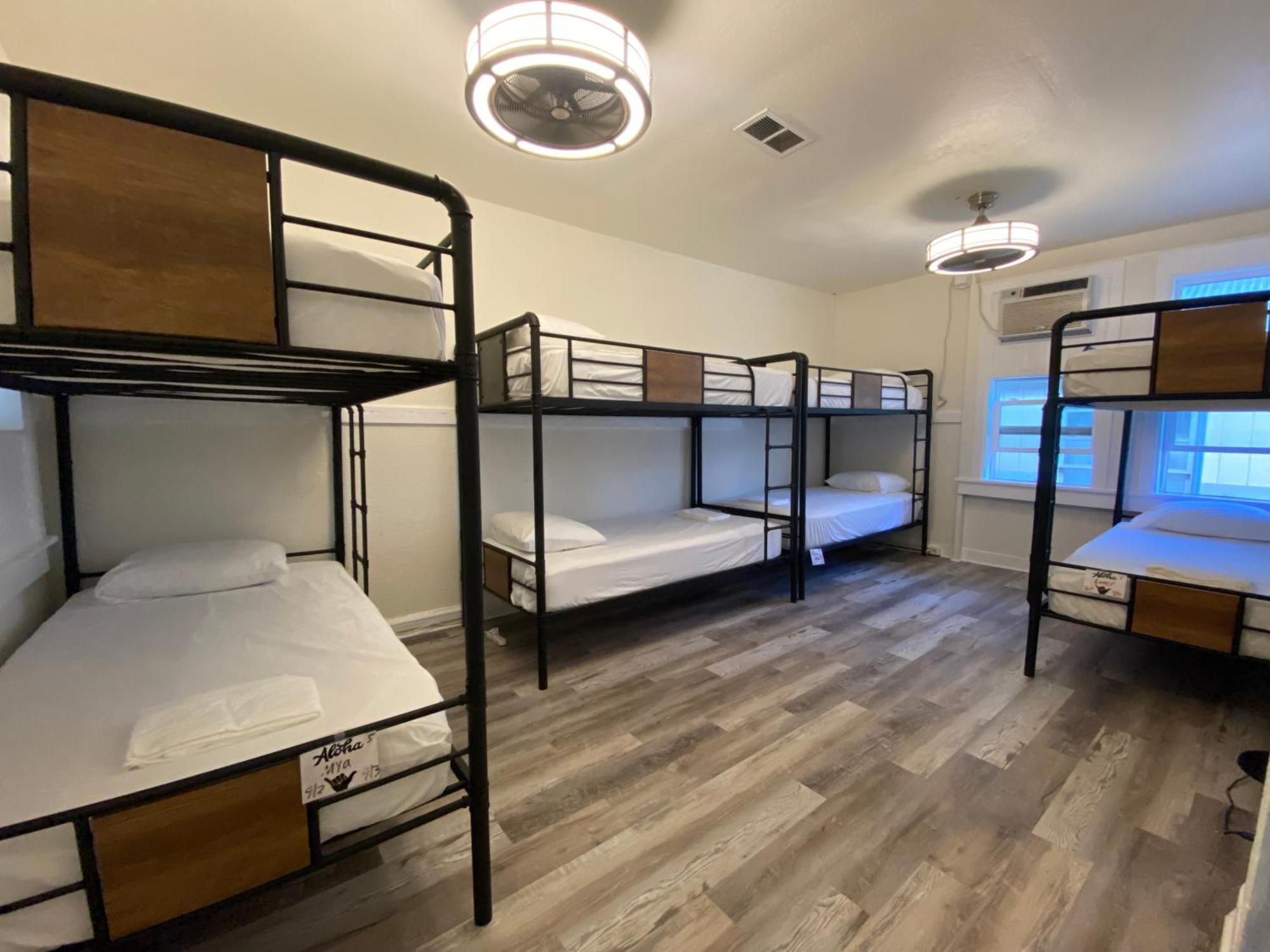 Howzit Hostels Wailuku Экстерьер фото