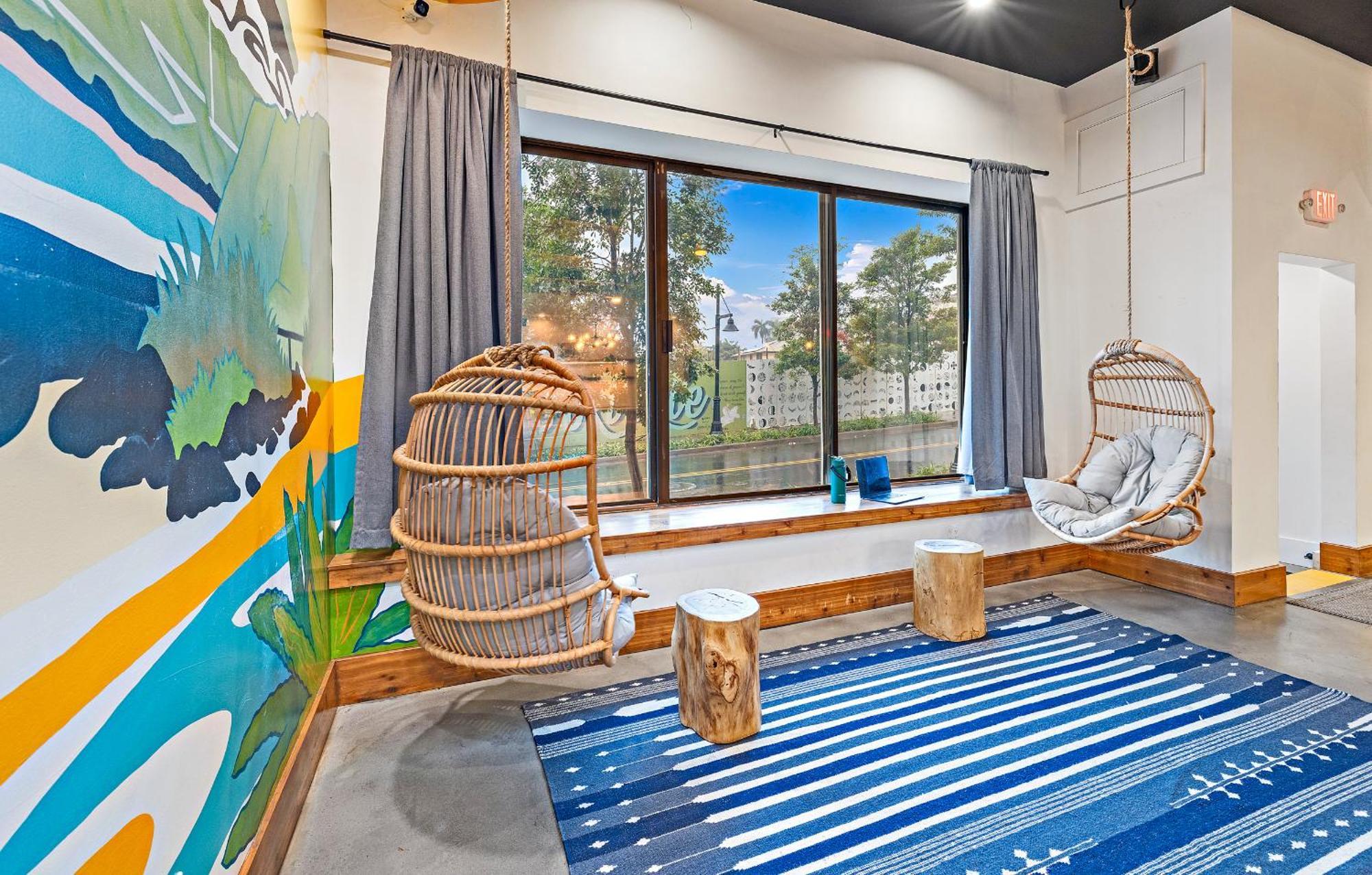 Howzit Hostels Wailuku Экстерьер фото